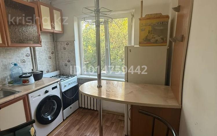 1-комнатная квартира · 30 м² · 4/5 этаж, 17-й микрорайон 6 за 13 млн ₸ в Шымкенте, Аль-Фарабийский р-н — фото 2
