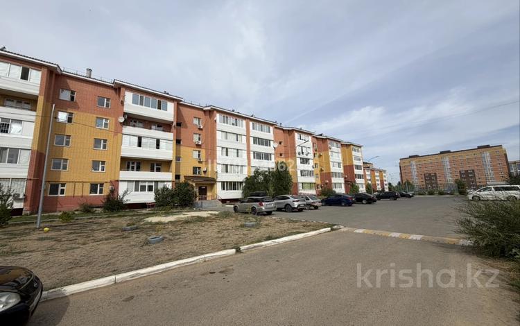 1-бөлмелі пәтер · 38 м² · 2/5 қабат, Зачаганск пгт ш/а., мөңкеұлы 87, бағасы: 14.5 млн ₸ в Уральске, мкр. Зачаганск пгт — фото 2