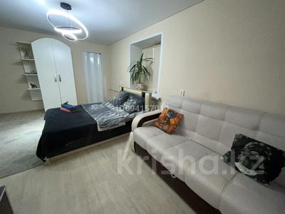 1-комнатная квартира · 36 м² · 1/3 этаж, проспект Назарбаева 24 — Площадь Ушанова за 11.5 млн 〒 в Усть-Каменогорске, Ульбинский