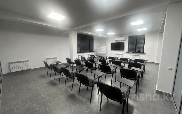 Кеңселер, конференц-залдар · 370 м², бағасы: ~ 4.1 млн ₸ в Каскелене — фото 2