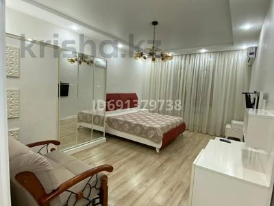 3-комнатная квартира · 96 м² · 8/16 этаж, 17-й мкр 32/1 за 40 млн 〒 в Актау