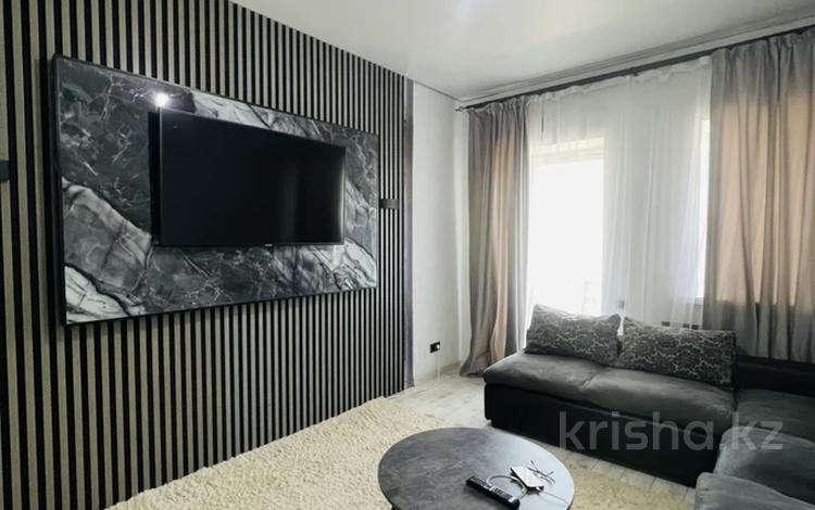 3-комнатная квартира · 75 м² · 3/4 этаж, Мкр Новый город — Пр.Бухар Жырау // ул.Чкалова // ПАРК за 38.5 млн ₸ в Караганде — фото 2