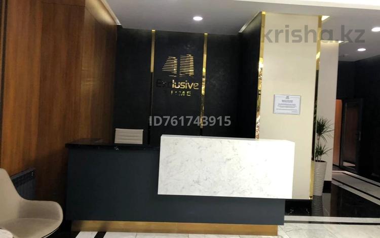 2-бөлмелі пәтер · 72 м² · 4/10 қабат, Самал-3 ш/а. 15, бағасы: 650 000 ₸ в Алматы, Медеуский р-н — фото 76