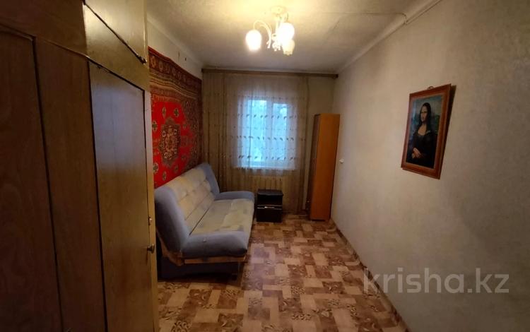 2-комнатная квартира, 46 м², 2/2 этаж, жабаева за 8.5 млн 〒 в Петропавловске — фото 4