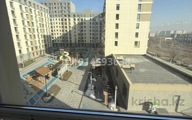 1-бөлмелі пәтер · 39 м² · 4/10 қабат, Нұркент ш/а, Турара Рыскулова 2Б/1 — рыскулова момышулы, бағасы: 29 млн ₸ в Алматы, Алатауский р-н — фото 2