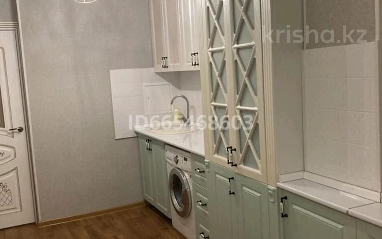 4-комнатная квартира · 100.1 м² · 4/5 этаж, 28-й мкр 35 за 40 млн ₸ в Актау — фото 2