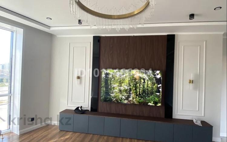 3-бөлмелі пәтер · 128 м² · 2/11 қабат, Кайым Мухамедханов 11, бағасы: 99 млн ₸ в Астане, Нура р-н — фото 2