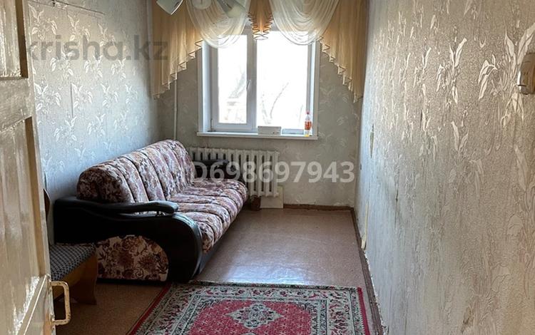 2-бөлмелі пәтер · 42 м² · 3/5 қабат, Пшембаева 27, бағасы: 80 000 〒 в Экибастузе — фото 2