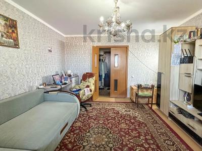 Продажа квартир в Жетысу обл.: 1-комнатная квартира · 43 м² · 4/12 этаж, Коктем за 15 млн 〒 1-комнатная квартира · 43 м² · 4/12 этаж, Коктем за 15 млн 〒 в Талдыкоргане, мкр Коктем
