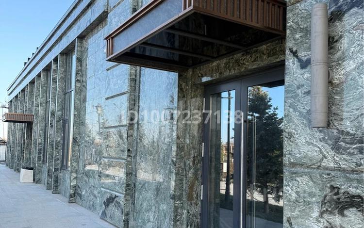 Свободное назначение, салоны красоты, медцентры и аптеки, образование, развлечения · 107.5 м² за 81 млн 〒 в Усть-Каменогорске — фото 2