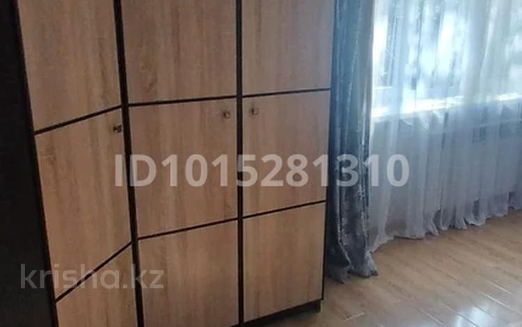2-комнатная квартира · 44 м² · 3/4 этаж, мкр №8 19 за 250 000 ₸ в Алматы, Ауэзовский р-н — фото 2