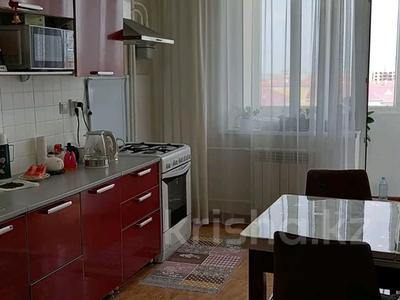 3-бөлмелі пәтер, 105 м², 8/10 қабат, мкр. Алтын орда, Алия Мулдагуловой 58, бағасы: 31 млн 〒 в Актобе, мкр. Алтын орда