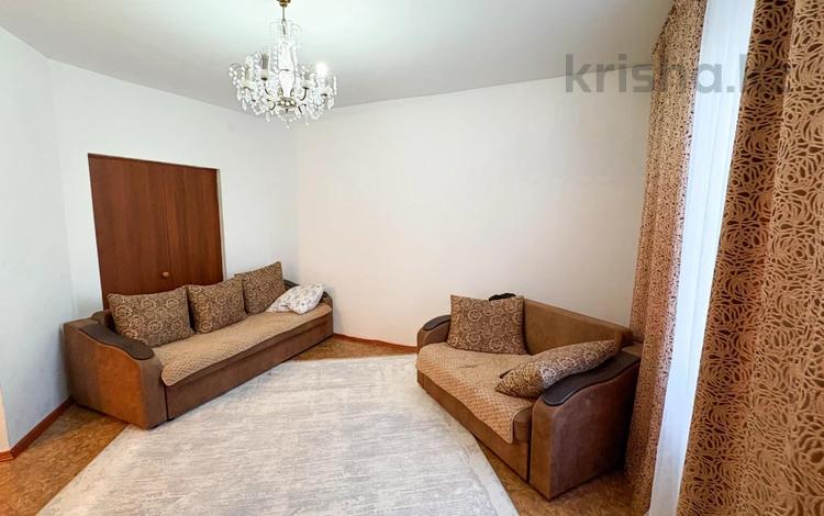 2-комнатная квартира · 51 м² · 3/5 этаж, Болашак 1 за 17.5 млн 〒 в Талдыкоргане, мкр Болашак — фото 2