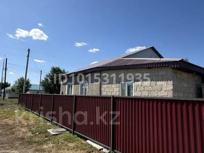 Жеке үй · 2 бөлме · 100 м² · 9 жүзд., Ауезова 164 — 2 школ Гимназия, бағасы: 12 млн ₸ в Мартуке