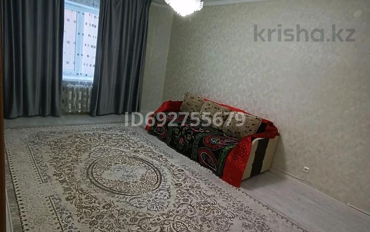 2-комнатная квартира, 52 м², 3/5 этаж помесячно, Рыскулбекова 5 за 160 000 〒 в Астане, Алматы р-н — фото 2