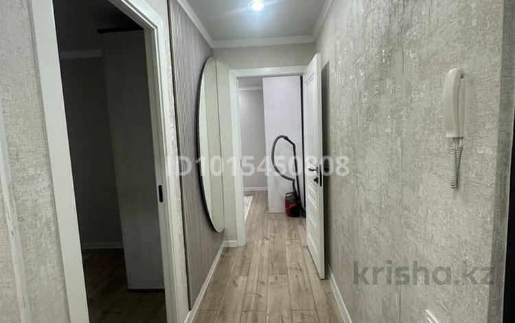 2-комнатная квартира · 45 м² · 3/4 этаж, мкр №8 30 за 300 000 ₸ в Алматы, Ауэзовский р-н — фото 2