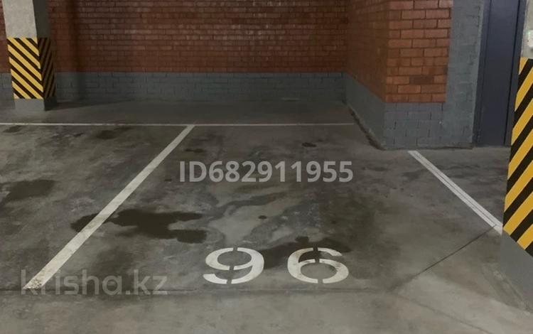Паркинг • Туран 55 — Оренбор за 1.7 млн 〒 в Астане — фото 2