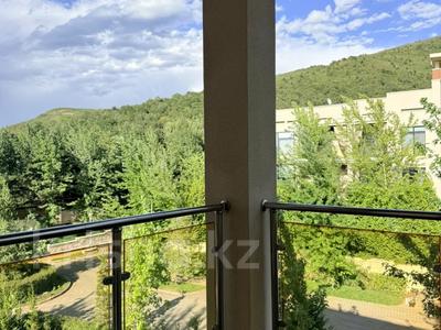 4-бөлмелі пәтер · 160 м² · 3/4 қабат, Улытау 180/8 — Дулати, бағасы: 230 млн ₸ в Алматы, Бостандыкский р-н