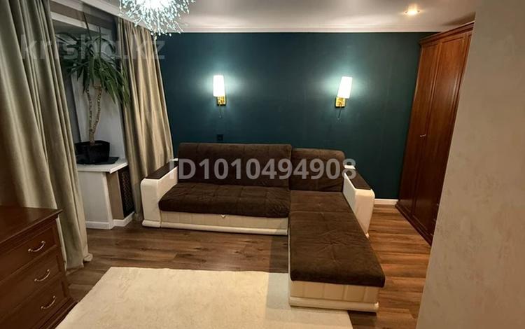 1-бөлмелі пәтер · 33 м² · 3/9 қабат, Сутюшева 43 — Достық молл, бағасы: 240 000 ₸ в Петропавловске — фото 11