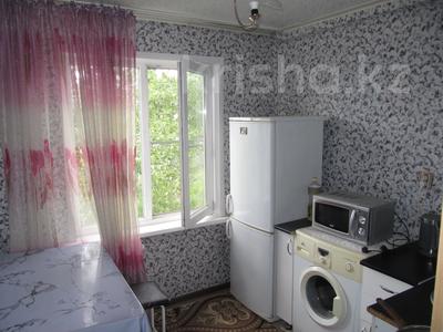 1-комнатная квартира · 32 м² · 5/5 этаж, проспект Шакарима 147/1 — Алматинская за 12.2 млн 〒 в Усть-Каменогорске