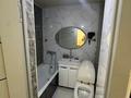 1-бөлмелі пәтер · 33 м² · 3/3 қабат, Абылайхана 33, бағасы: 10 000 ₸ в Алматы, Алмалинский р-н — фото 4