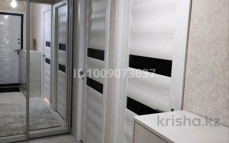 3-комнатная квартира · 70 м² · 1/5 этаж, 14-й мкр 29 за 26 млн ₸ в Актау — фото 2