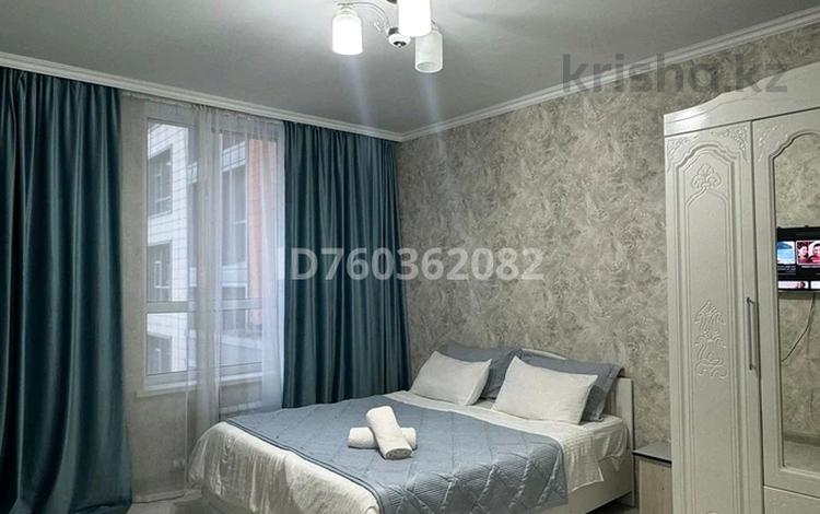 2-бөлмелі пәтер · 43 м² · 3/9 қабат, Улы Дала 61 — Алихан Бөкейханов, бағасы: 15 000 ₸ в Астане, Есильский р-н — фото 2