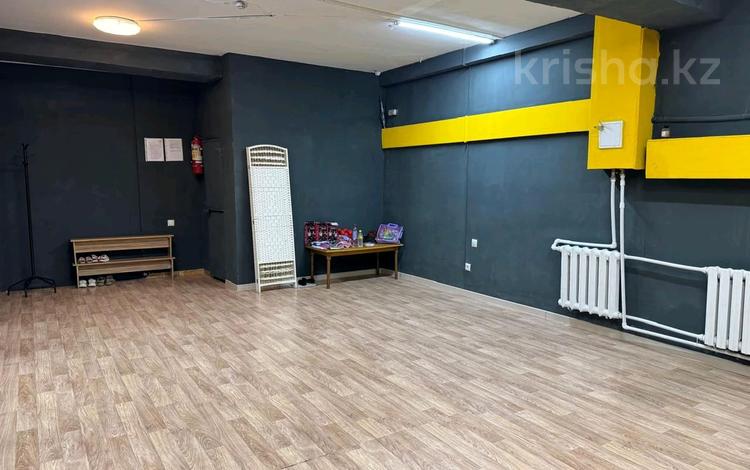Свободное назначение, офисы, магазины и бутики, фитнес и спорт, образование, студии · 105 м² за 350 000 ₸ в Алматы, Жетысуский р-н — фото 2
