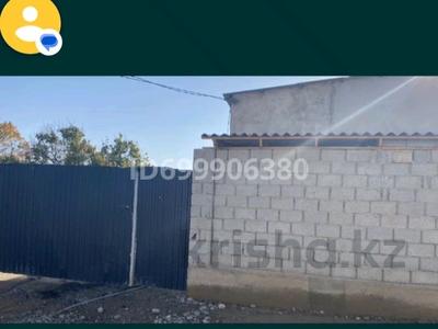 Продажа домов и дачи в Туркестанской обл.: Отдельный дом · 3 комнаты · 500 м² · 8 сот., Киылыс — 38 киылыс за 8.5 млн 〒 Отдельный дом · 3 комнаты · 500 м² · 8 сот., Киылыс — 38 киылыс за 8.5 млн 〒 в Шубарсу