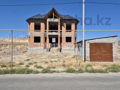 Жеке үй · 8 бөлме · 180 м² · 10 сот., Қарабура 82, 84 — Микр Шұғыла, бағасы: 40 млн ₸ в Кентау
