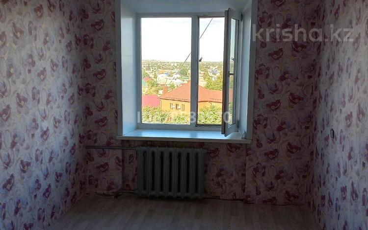 3-бөлмелі пәтер, 60 м², 5/5 қабат, Павла Корчагина 82, бағасы: 12 млн 〒 в Рудном — фото 2