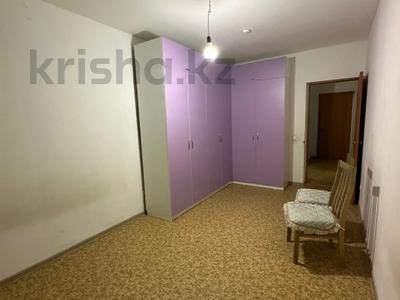 3-бөлмелі пәтер · 74 м² · 2/17 қабат, Алтынсарина, бағасы: 28.6 млн ₸ в Петропавловске