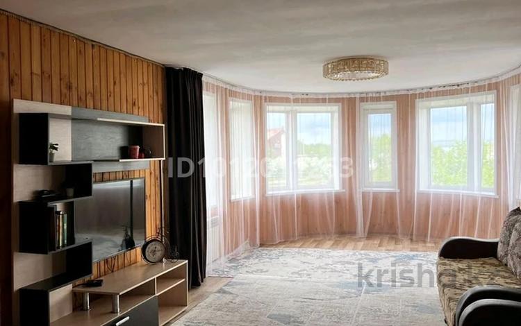 Дом · 4 комнаты · 205 м², Набережная 36а — Озеро за 80 000 ₸ в Бурабае — фото 30
