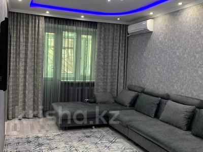 3-бөлмелі пәтер · 53 м² · 2/5 қабат, Абая 131а — Айтеке би, бағасы: 18 000 〒 в Таразе
