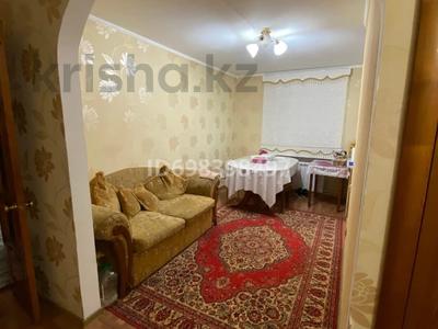 3-комнатная квартира · 60 м² · 5/5 этаж, мкр Центральный, Махамбета 130 за 18 млн ₸ в Атырау