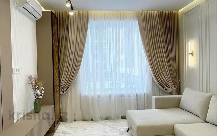 3-комнатная квартира · 110 м² · 8 этаж, Туран 55/5 за 500 000 ₸ в Астане, Нура р-н — фото 2