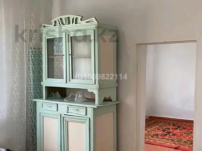 Жеке үй · 4 бөлме · 70 м² · 15 жүзд., Короткая 4 — Аэропорта, бағасы: 5 млн ₸ в Урджаре