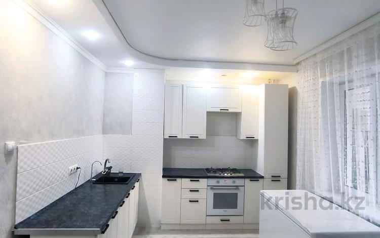 4-комнатная квартира · 130 м² · 5/9 этаж, ружейникова за 38.5 млн ₸ в Уральске — фото 2