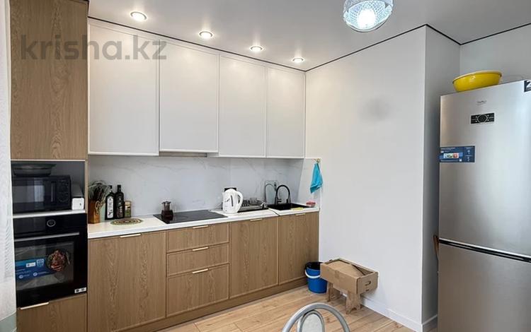 2-комнатная квартира · 64 м² · 8/13 этаж, Бухар жырау 32 за 45 млн ₸ в Астане, Есильский р-н — фото 2