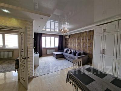 2-комнатная квартира · 54 м² · 4/10 этаж, Мкр Аксай, Б. Момышулы за 37.5 млн ₸ в Алматы, Ауэзовский р-н