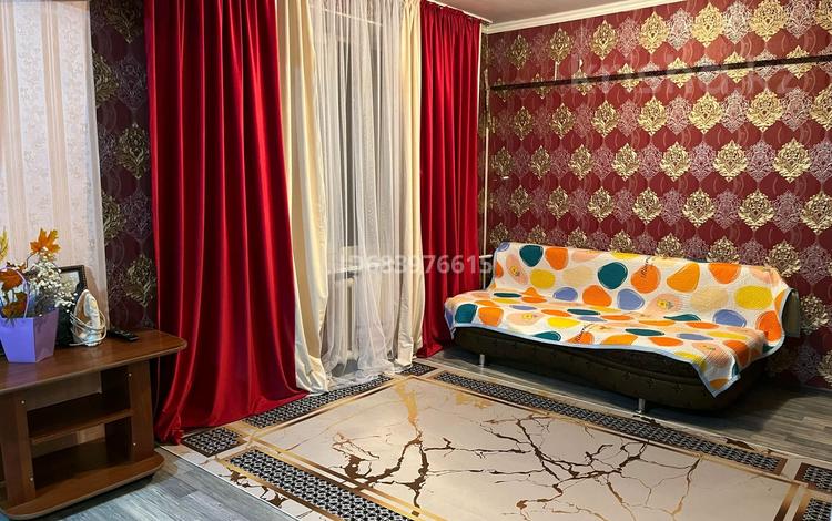 1-бөлмелі пәтер · 40 м² · 4/5 қабат, Желтоксан 21/1, бағасы: 11 000 ₸ в Алматы, Алмалинский р-н — фото 43