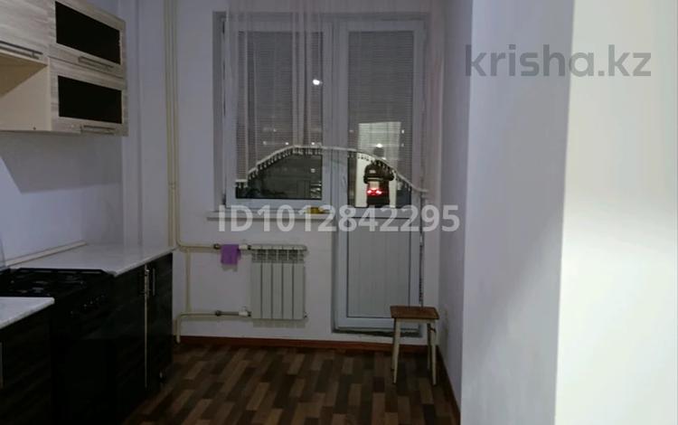 2-бөлмелі пәтер · 60 м² · 2/5 қабат, мкр Улы Дала 20 — Рядом супер маркет Баянсулу, бағасы: 120 000 ₸ в Таразе — фото 2