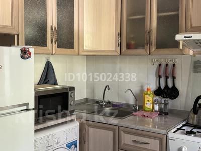 2-комнатная квартира · 20 м² · 1/5 этаж, Абая — Напротив Korzinka,Enigma,справа от Дым востока за 8 000 ₸ в Таразе