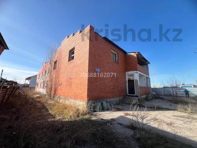 Продажа коммерческой недвижимости в Астане: Свободное назначение, склады, азс, автосервисы и автомойки, общепит, бани, гостиницы и зоны отдыха, развлечения · 927 м² за 78 млн 〒 Свободное назначение, склады, азс, автосервисы и автомойки, общепит, бани, гостиницы и зоны отдыха, развлечения · 927 м² за 78 млн 〒 в Астане, Алматы р-н