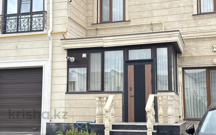 Жеке үй · 4 бөлме · 315 м² · 7 жүзд., Акқорған 2б-2д, бағасы: ~ 160 млн ₸ в Астане, Сарыарка р-н — фото 2