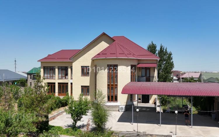 Жеке үй · 8 бөлме · 540 м² · 25 жүзд., 194-й квартал 3330А, бағасы: 235 млн ₸ в Шымкенте, Енбекшинский р-н — фото 4