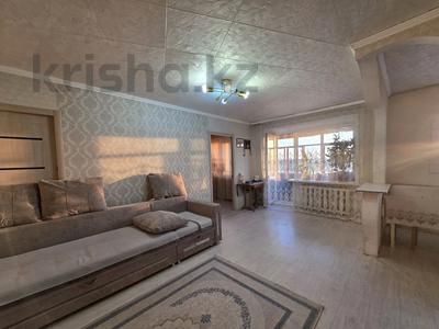 2-комнатная квартира · 44 м² · 5/5 этаж, Майкудук, Майкудук, 16й микрорайон за 8.5 млн ₸ в Караганде, Алихана Бокейханова р-н