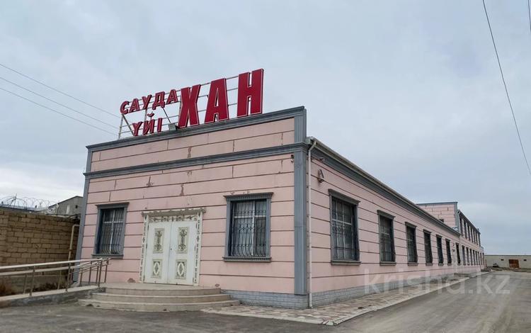 Еркін, кеңселер, дүкендер мен бутиктер, қоймалар, білім орталықтары, ойын-сауық · 1900 м², бағасы: 600 млн ₸ в Баскудуке — фото 2