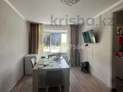 2-бөлмелі пәтер · 43.4 м² · 3/3 қабат, 8 марта 7, бағасы: 6.8 млн ₸ в Аксу