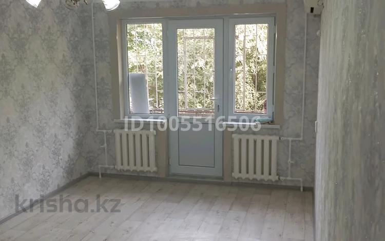 2-бөлмелі пәтер · 45 м² · 2/5 қабат, 11-й микрорайон, 11-й микрорайон 97 — Орынбай акына 97, бағасы: 20 млн ₸ в Шымкенте, Енбекшинский р-н — фото 2